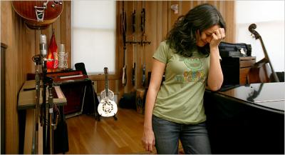 20090528141956-norah-jones.jpg
